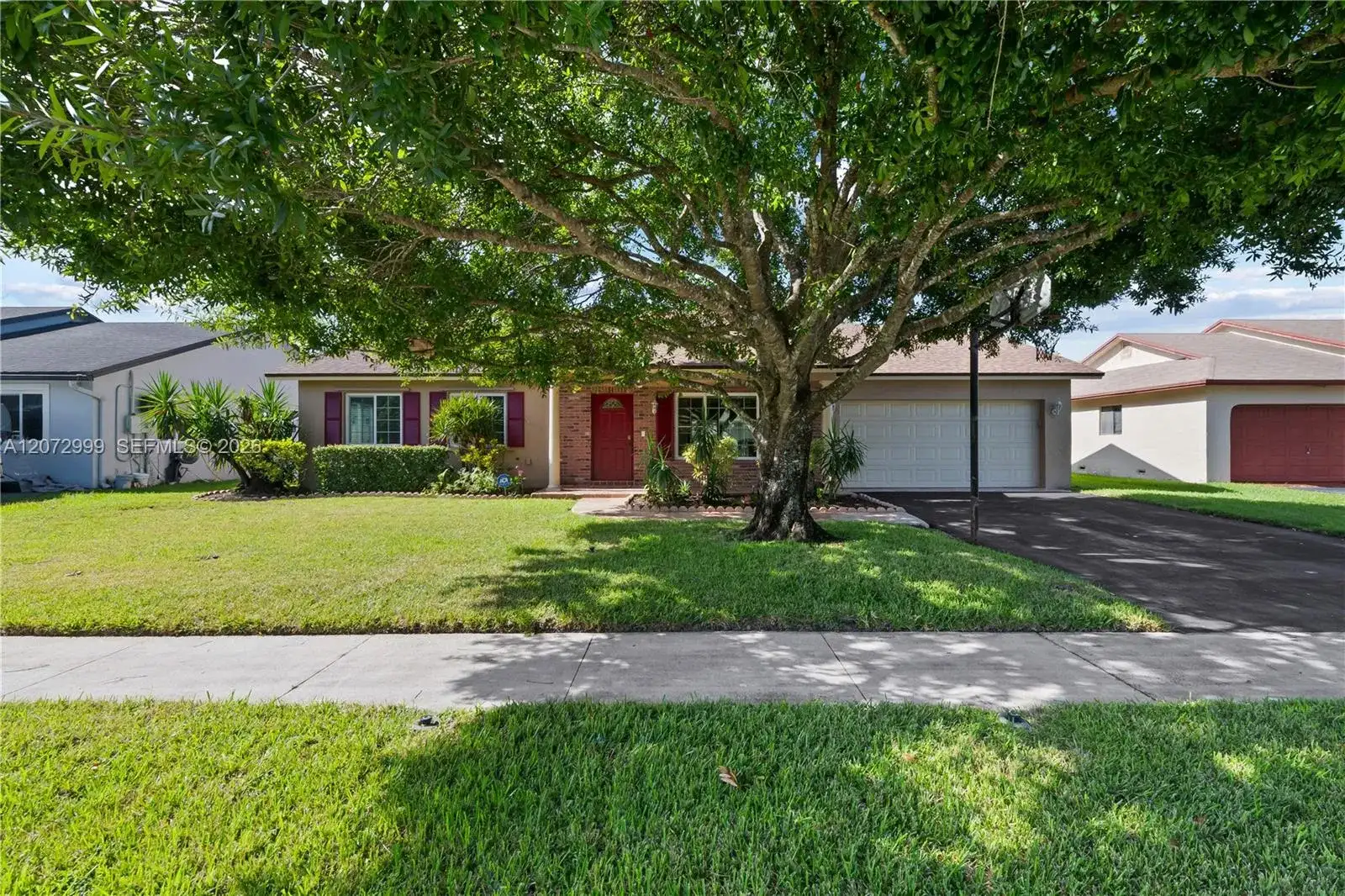 10370 NW 20th Ct, Sunrise FL 33322 photo 5