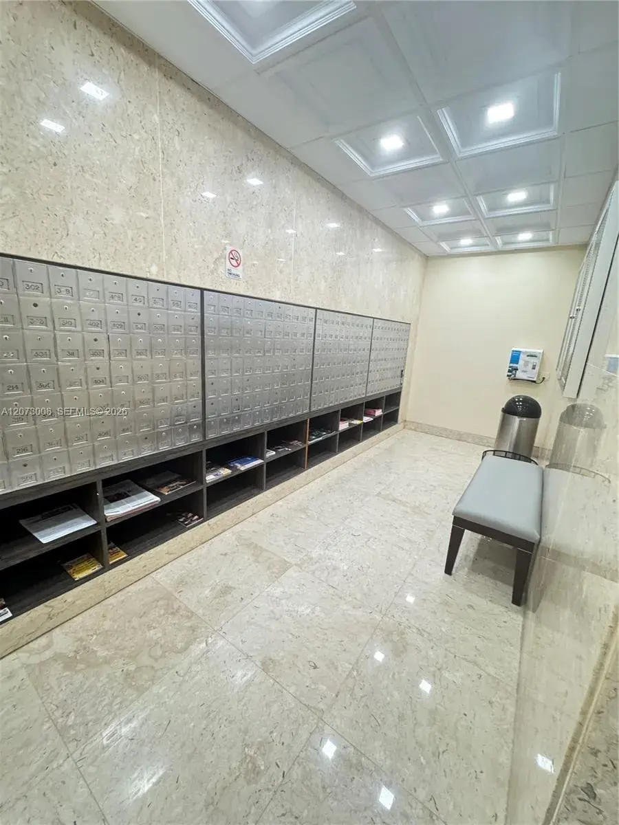 300 Bayview Dr # 501, Sunny Isles Beach FL 33160