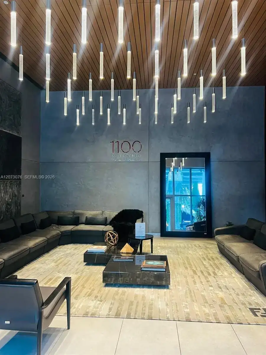 1100 S Miami Ave # 3509, Miami FL 33130 photo 4