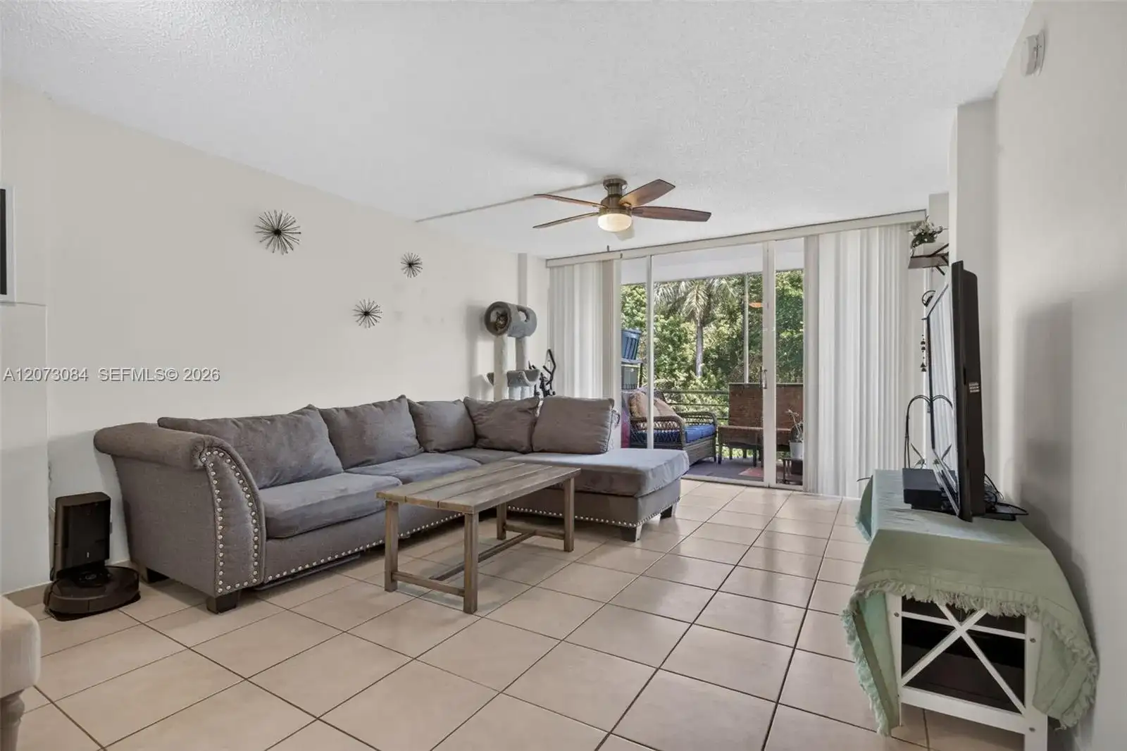106 Royal Park Dr # 3D, Oakland Park FL 33309 photo 3
