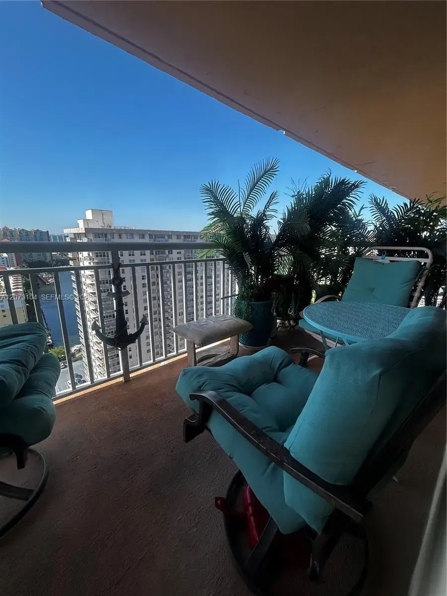 251 174th St # 2315, Sunny Isles Beach FL 33160