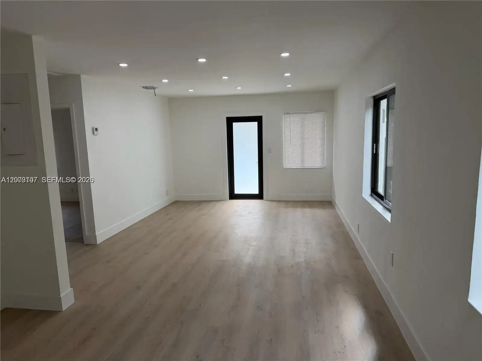 1621 SW 11th Ct, Fort Lauderdale FL 33312 photo 3