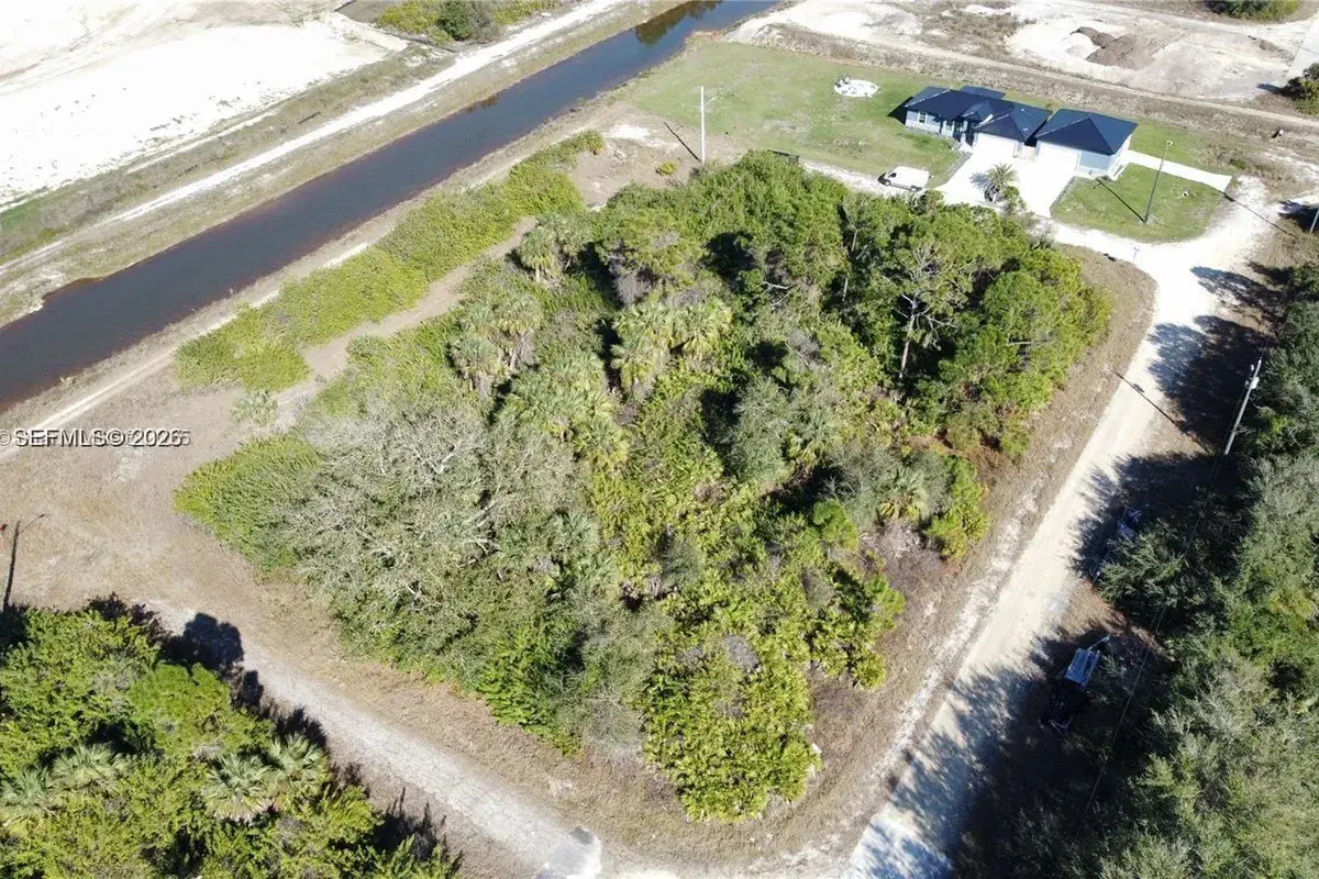 7502 JOAN AVE N, Lehigh Acres FL 33971