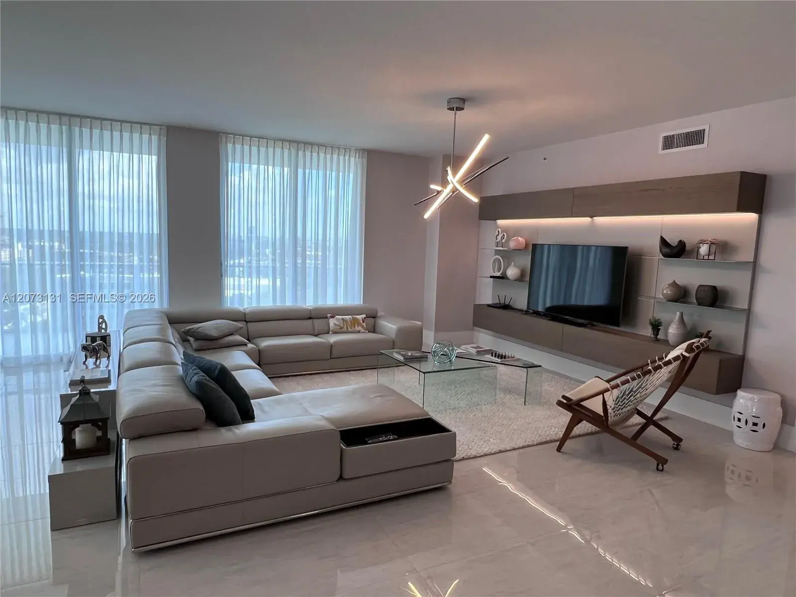 17301 Biscayne Blvd # 1402, North Miami Beach FL 33160