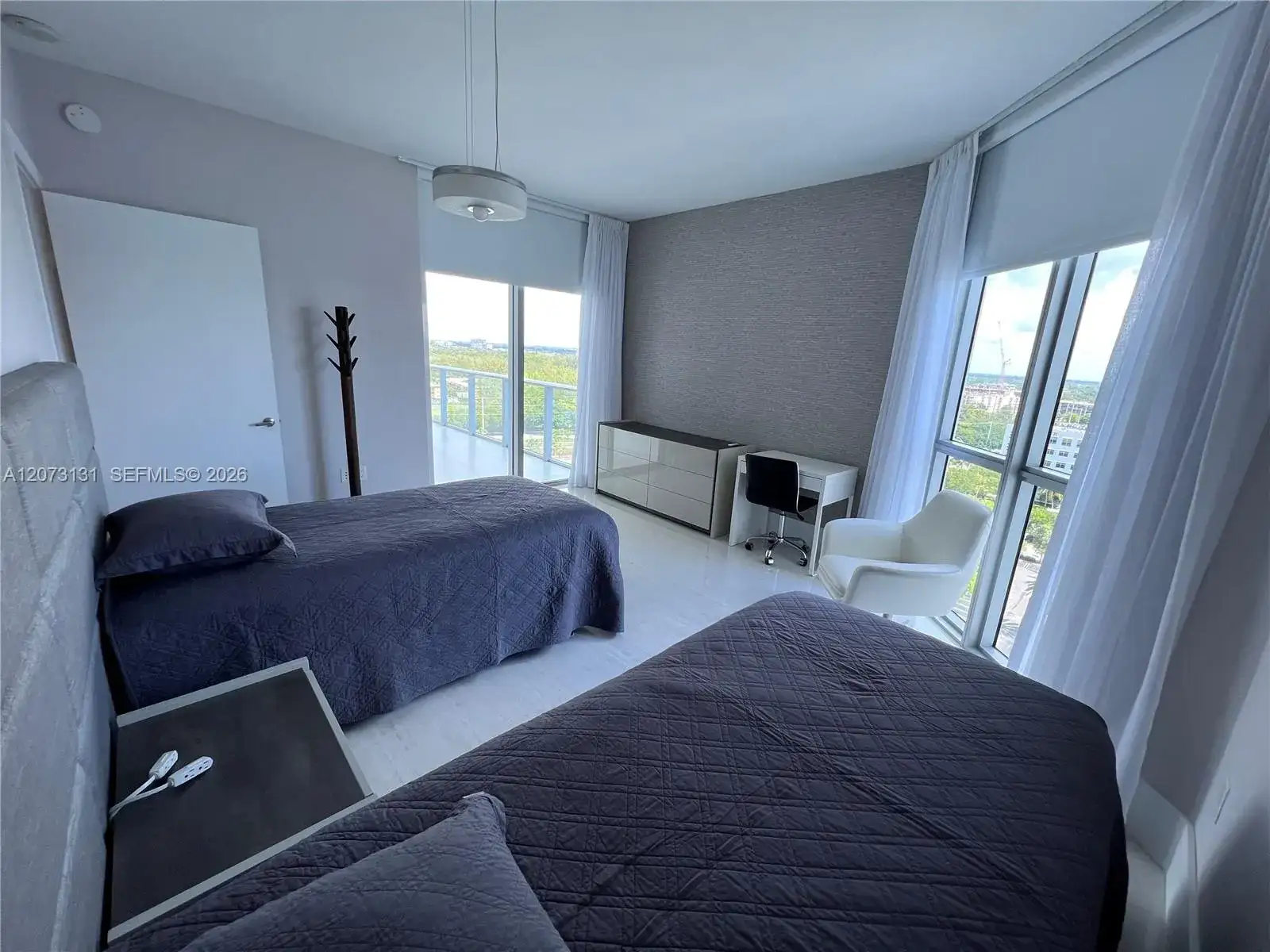 17301 Biscayne Blvd # 1402, North Miami Beach FL 33160 photo 5