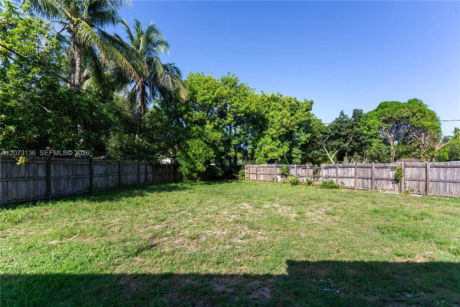 1725 NW 10th Ave, Fort Lauderdale FL 33311 photo 2
