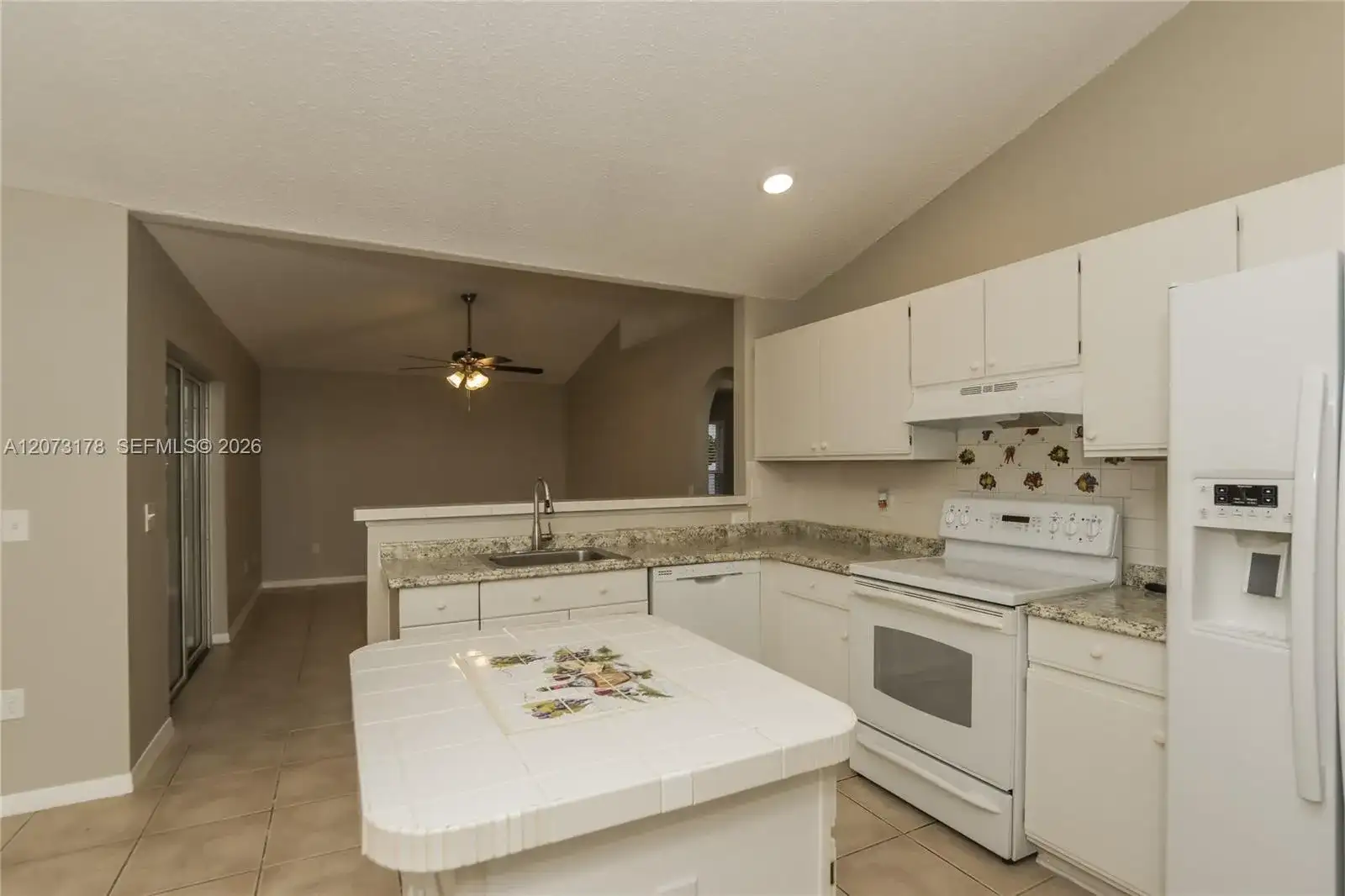 371 SW Feldman Ave, Port St. Lucie FL 34953 photo 5