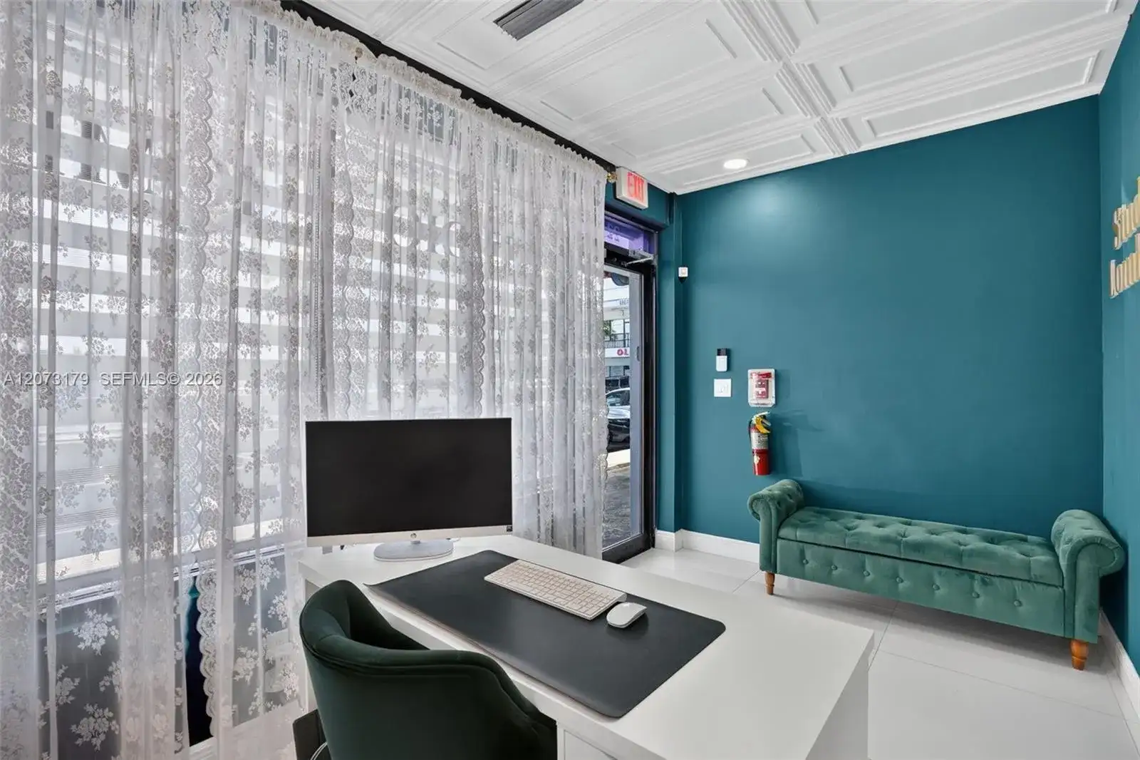 Turnkey Permanent Makeup & Beauty Studio for Sale in Westchester, Miami FL 33165 photo 4