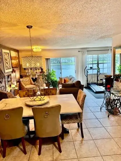 333 SW 86th Ave # 104, Pembroke Pines FL 33025 photo 3
