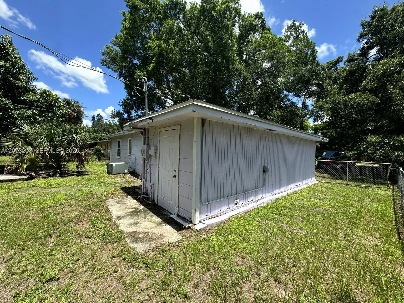 346 Muskegon Ave, Fort Myers FL 33905