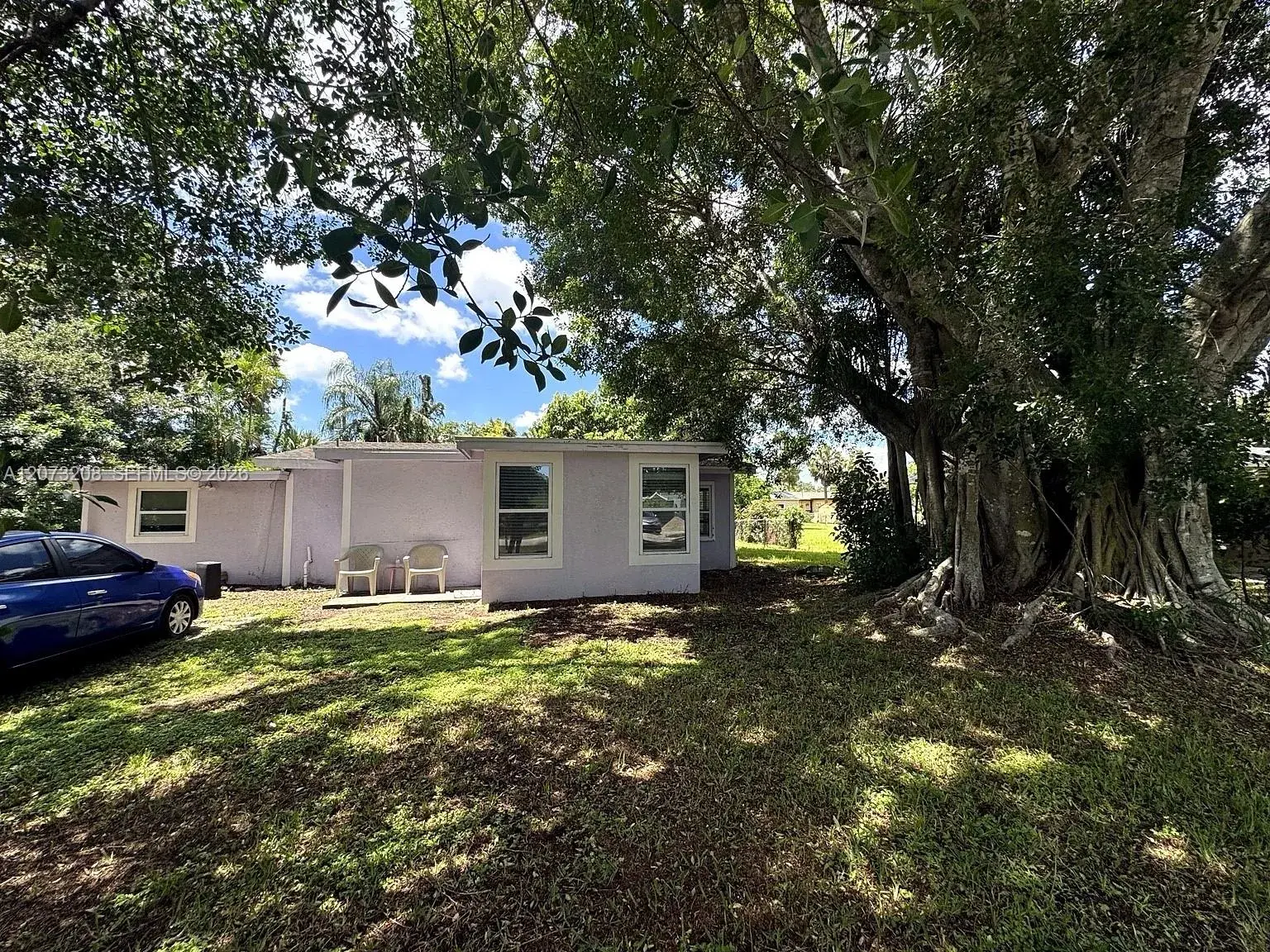 346 Muskegon Ave, Fort Myers FL 33905