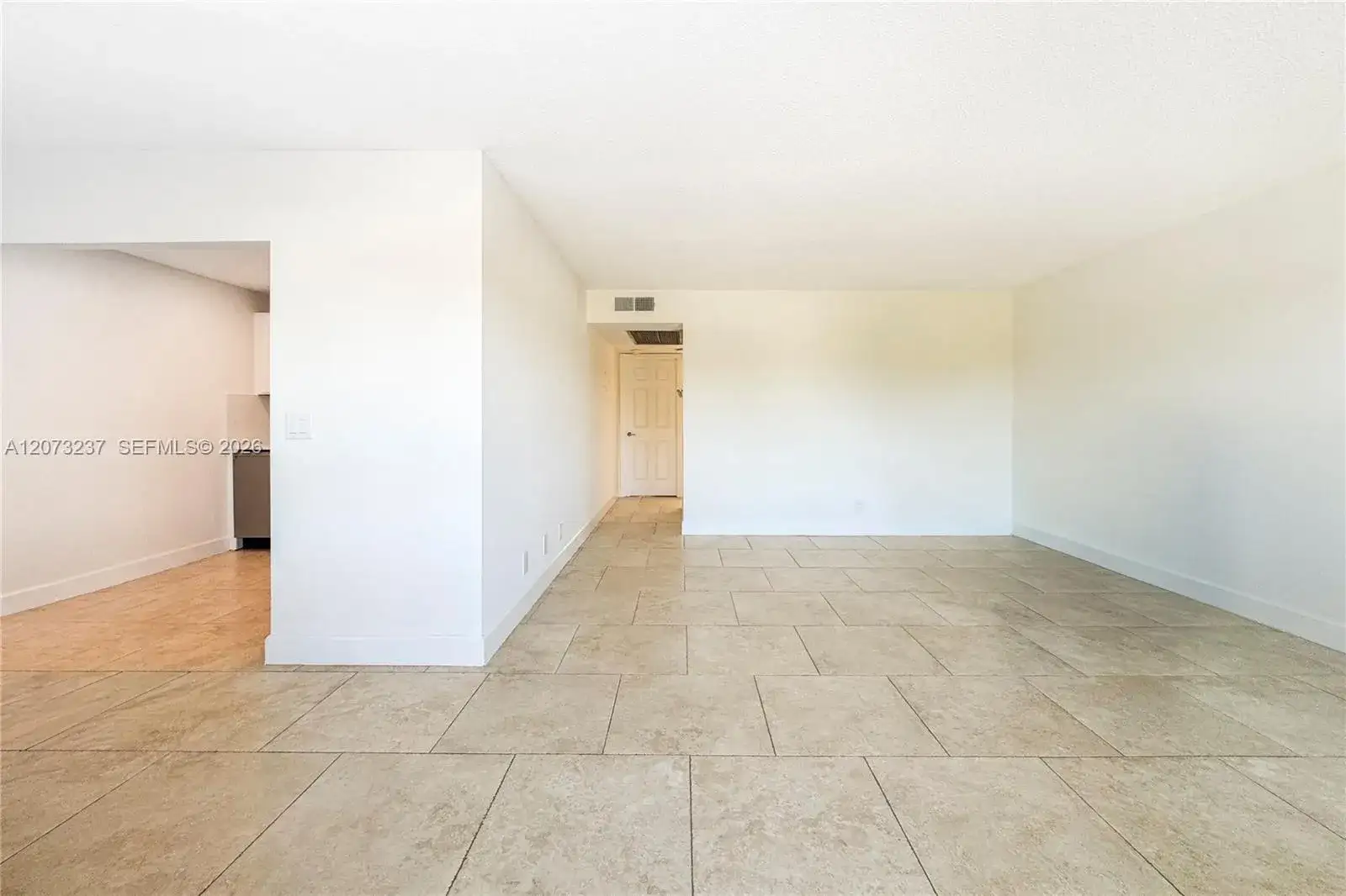 382 Wellington K # 382, West Palm Beach FL 33417 photo 2
