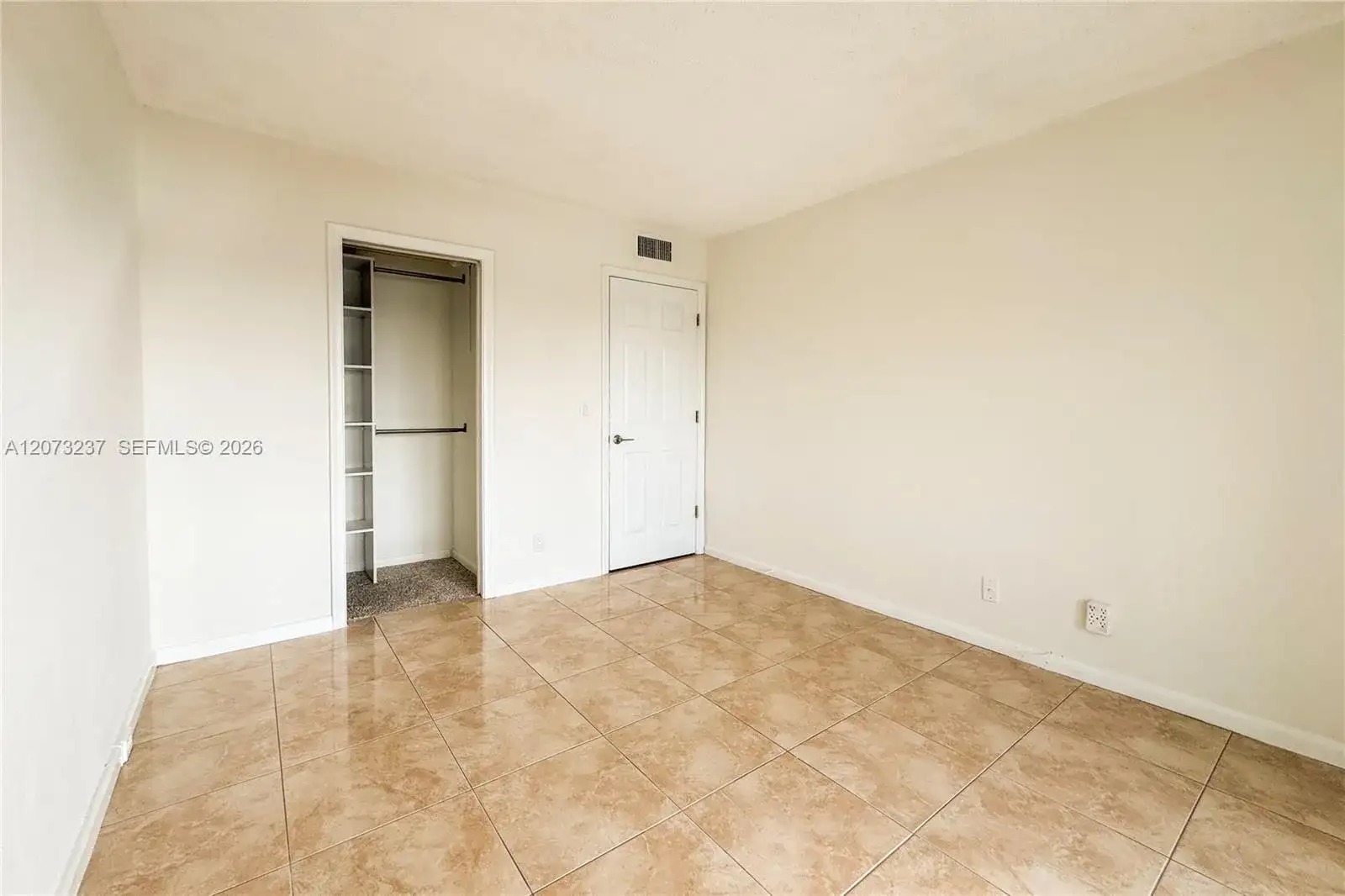 382 Wellington K # 382, West Palm Beach FL 33417 photo 5