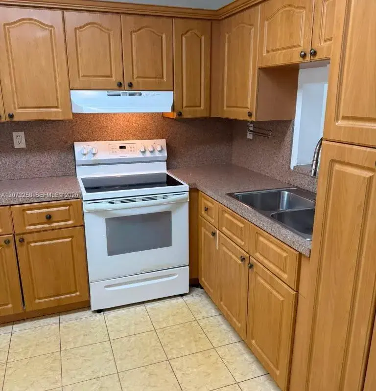 1830 SW 81st Ave # 4211, North Lauderdale FL 33068