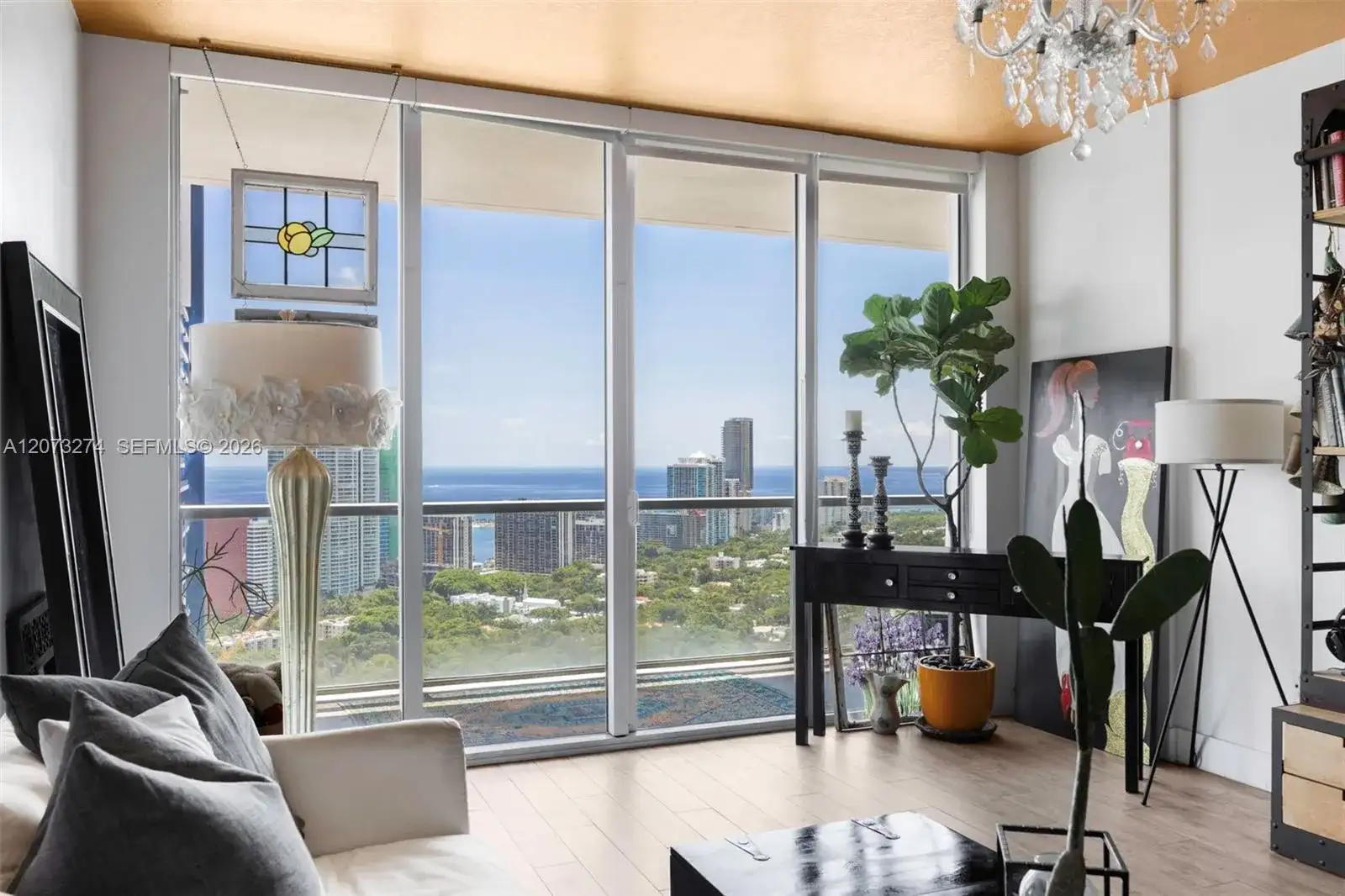79 SW 12th St, Miami FL 33130 photo 3