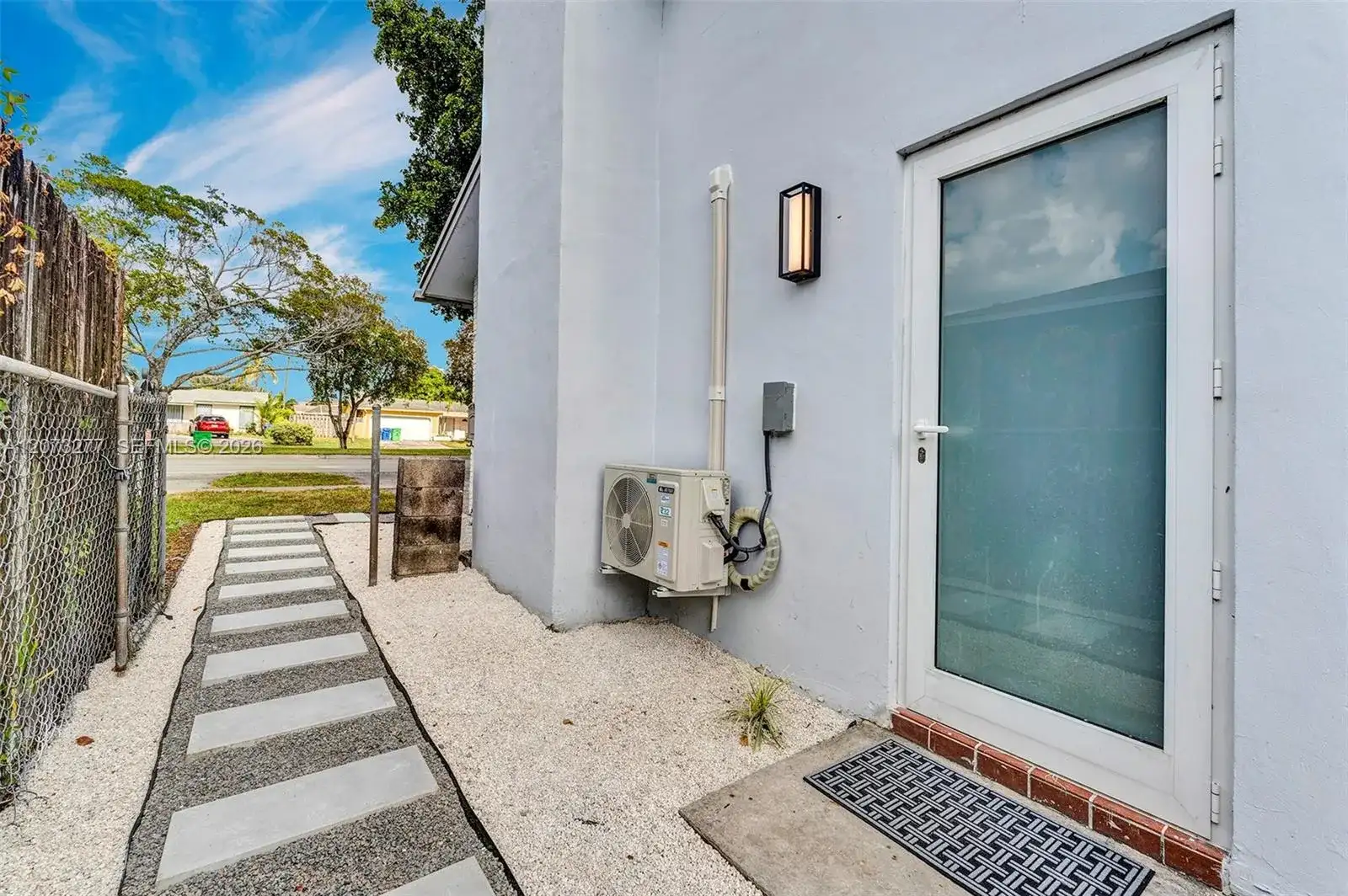 10430 Sunset Strip, Sunrise FL 33322 photo 4