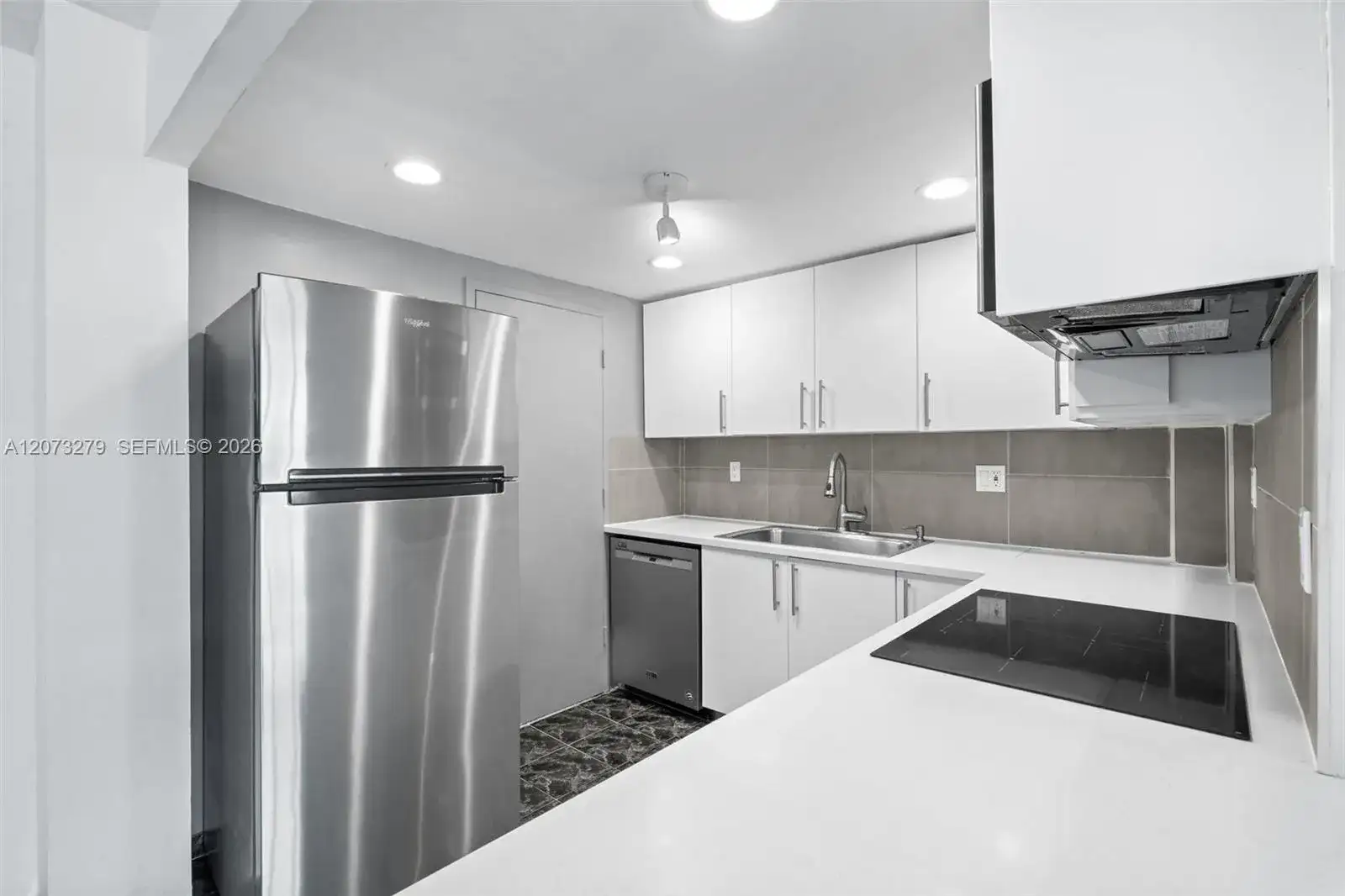 1913 S Ocean Dr # 208A, Hallandale Beach FL 33009 photo 4