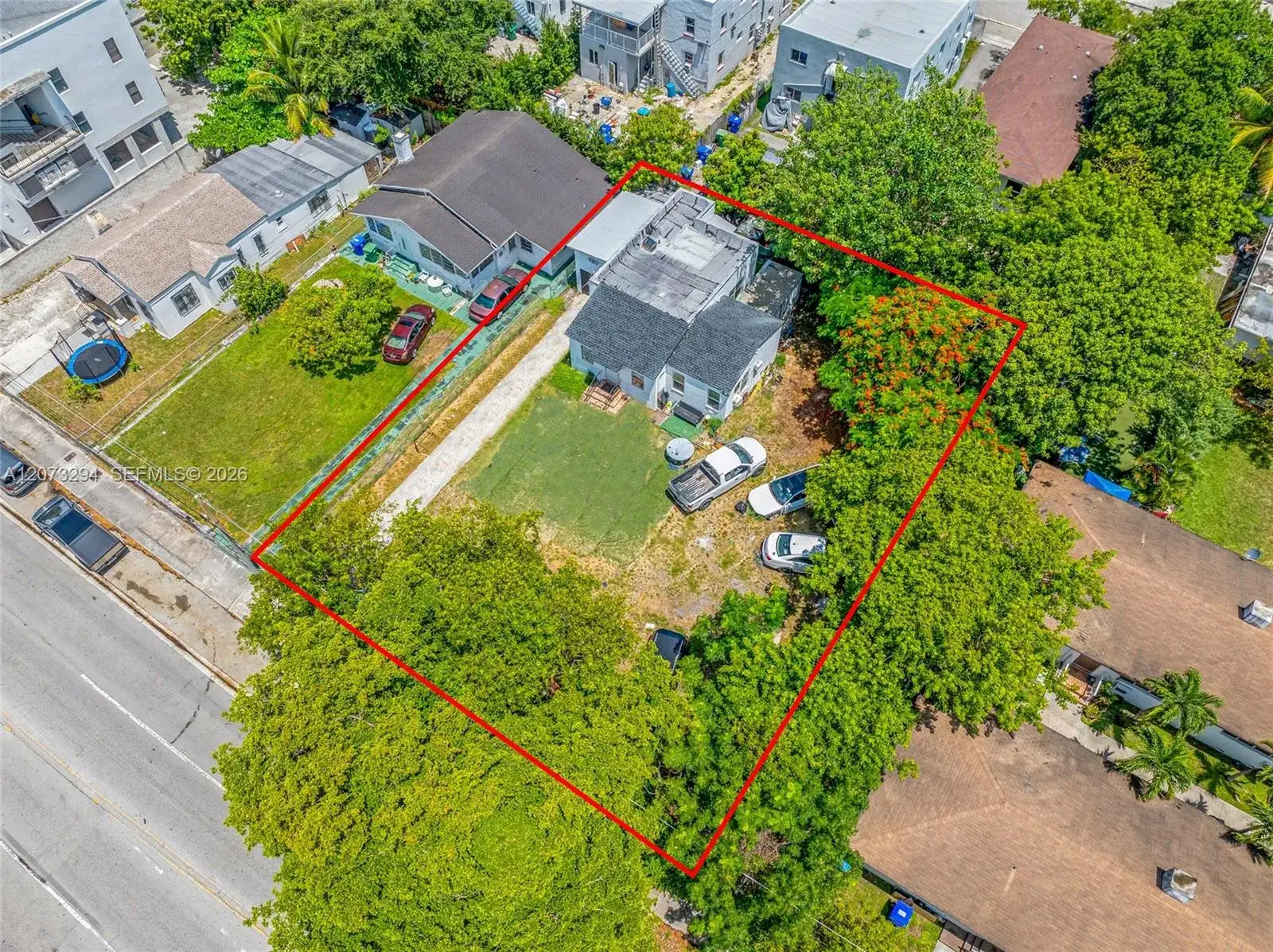 1027 NW 29th St, Miami FL 33127 photo 3