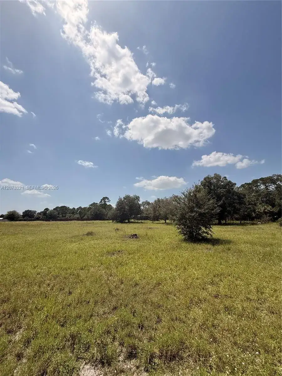 860 S Jasmine St, Clewiston FL 33440 photo 3