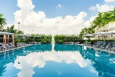 121 NE 34th St # 1001, Miami FL 33137 photo 3
