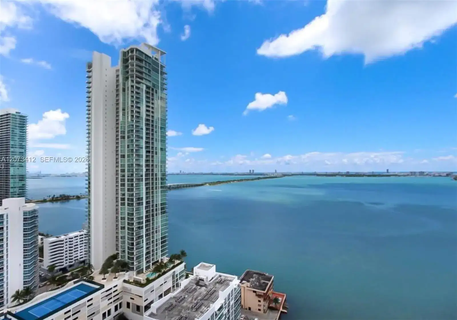 460 NE 28th St # 2903, Miami FL 33137 photo 3