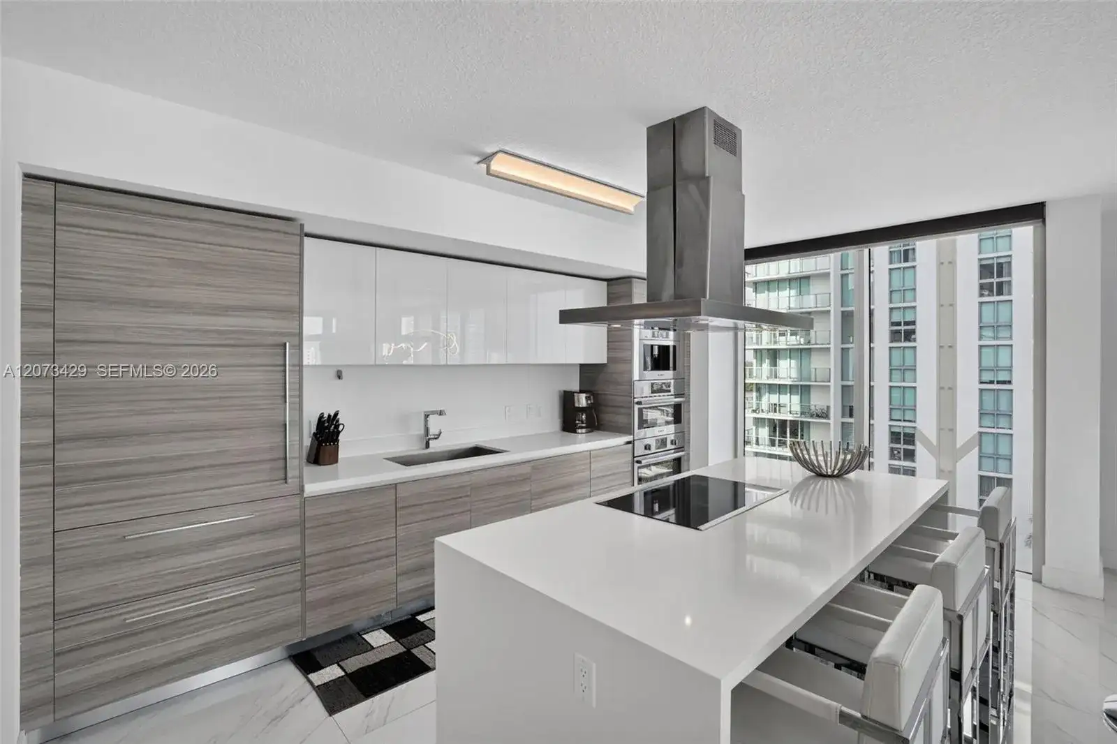 300 Sunny Isles Blvd # 1007, Sunny Isles Beach FL 33160 photo 4