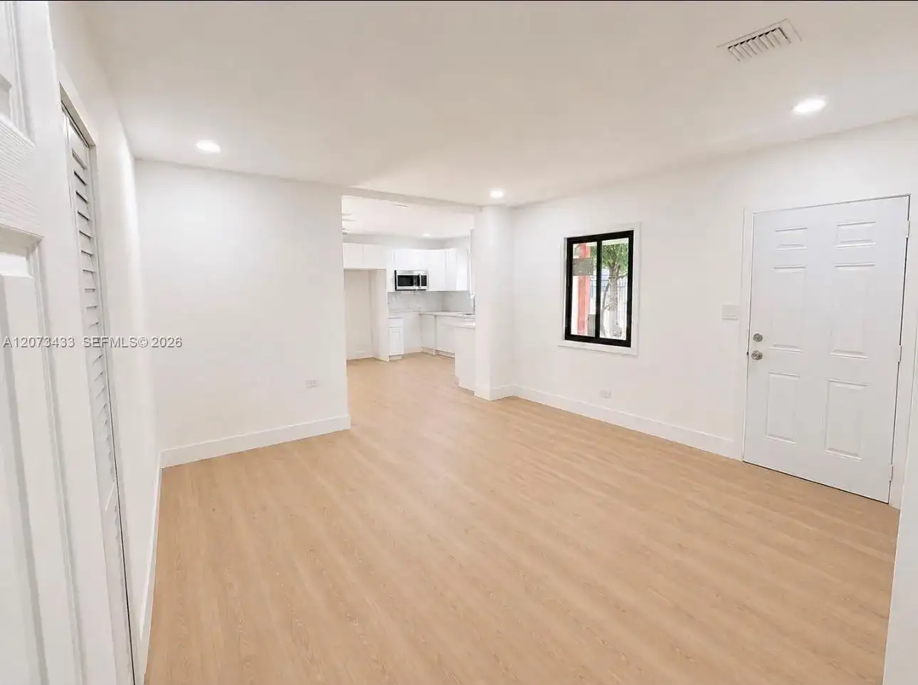 760 NW 118th St, Miami FL 33168 photo 5