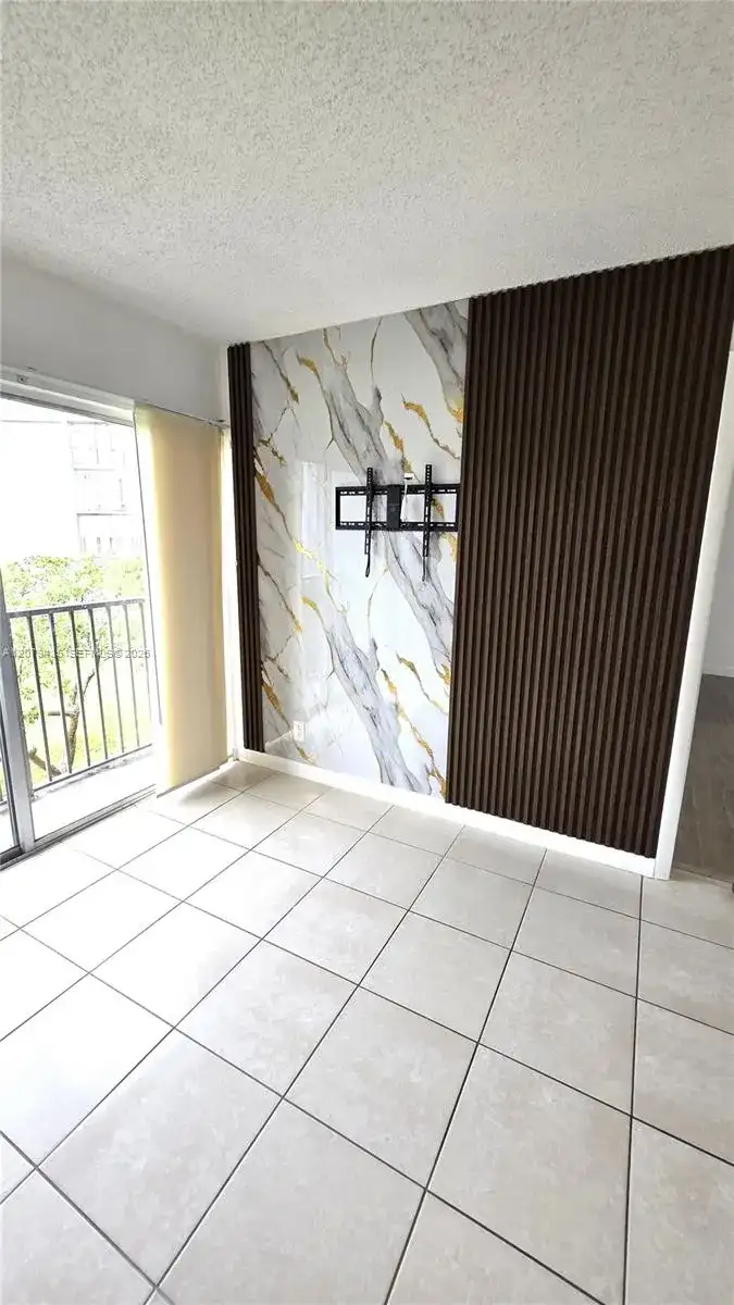 8620 N Sherman Cir # 306, Miramar FL 33025 photo 3