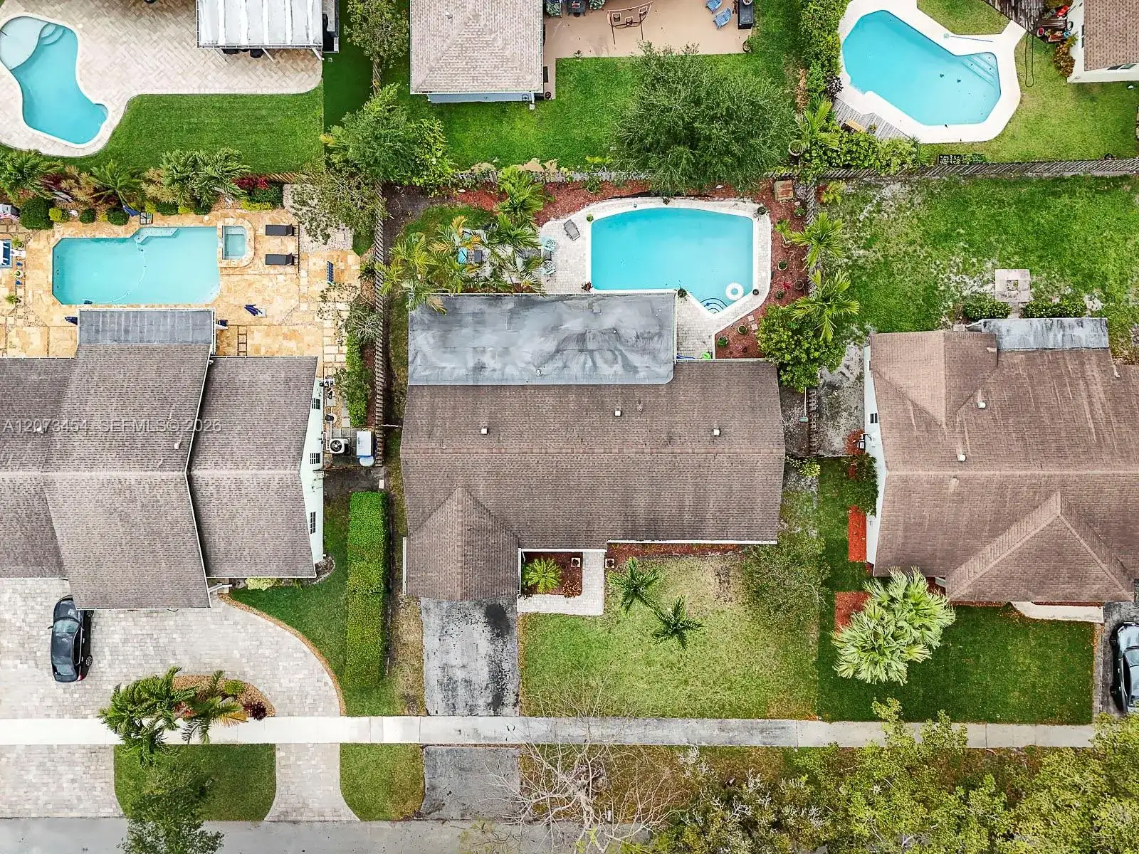 5009 SW 104th Ave, Cooper City FL 33328 photo 3