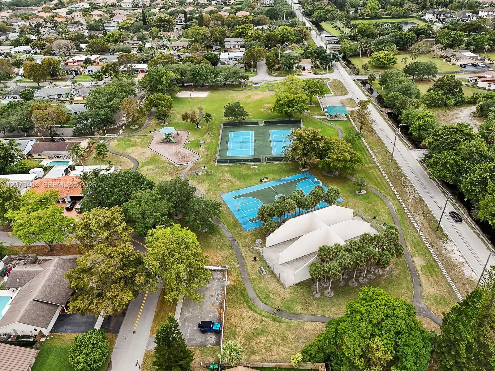 5009 SW 104th Ave, Cooper City FL 33328 photo 5