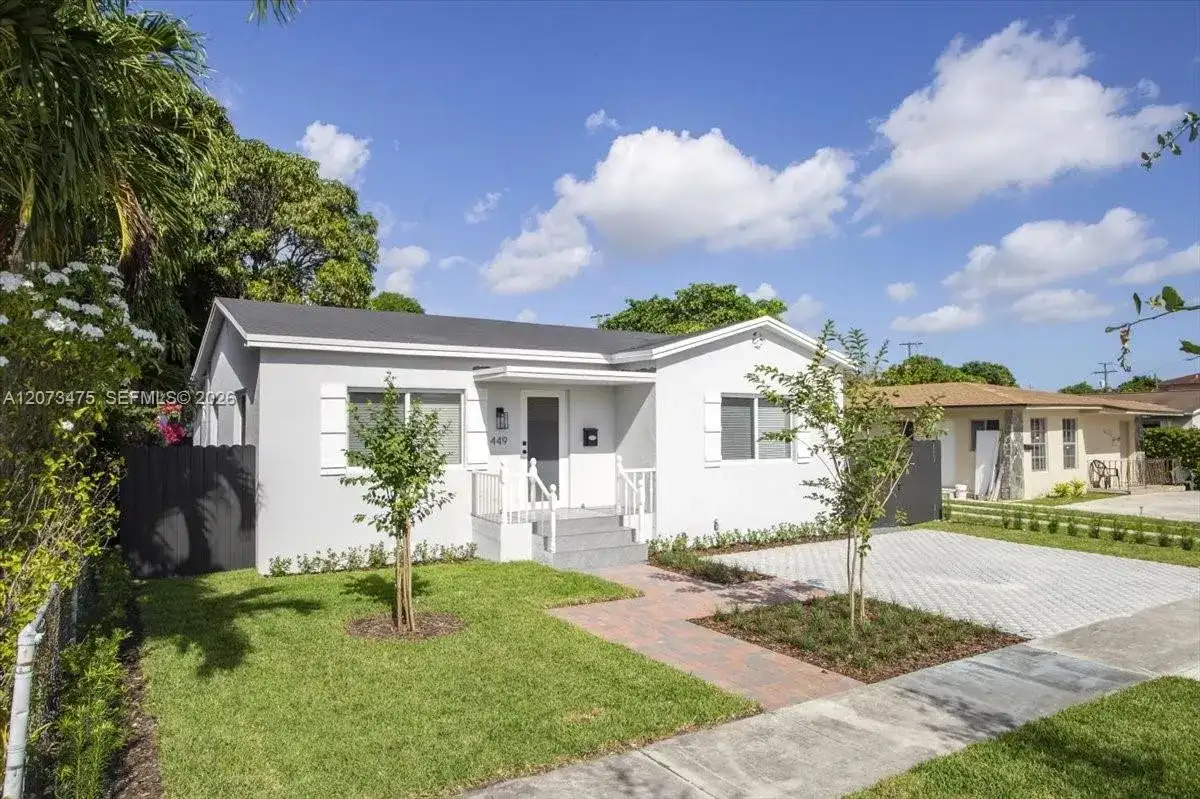 449 E 10th St, Hialeah FL 33010 photo 3
