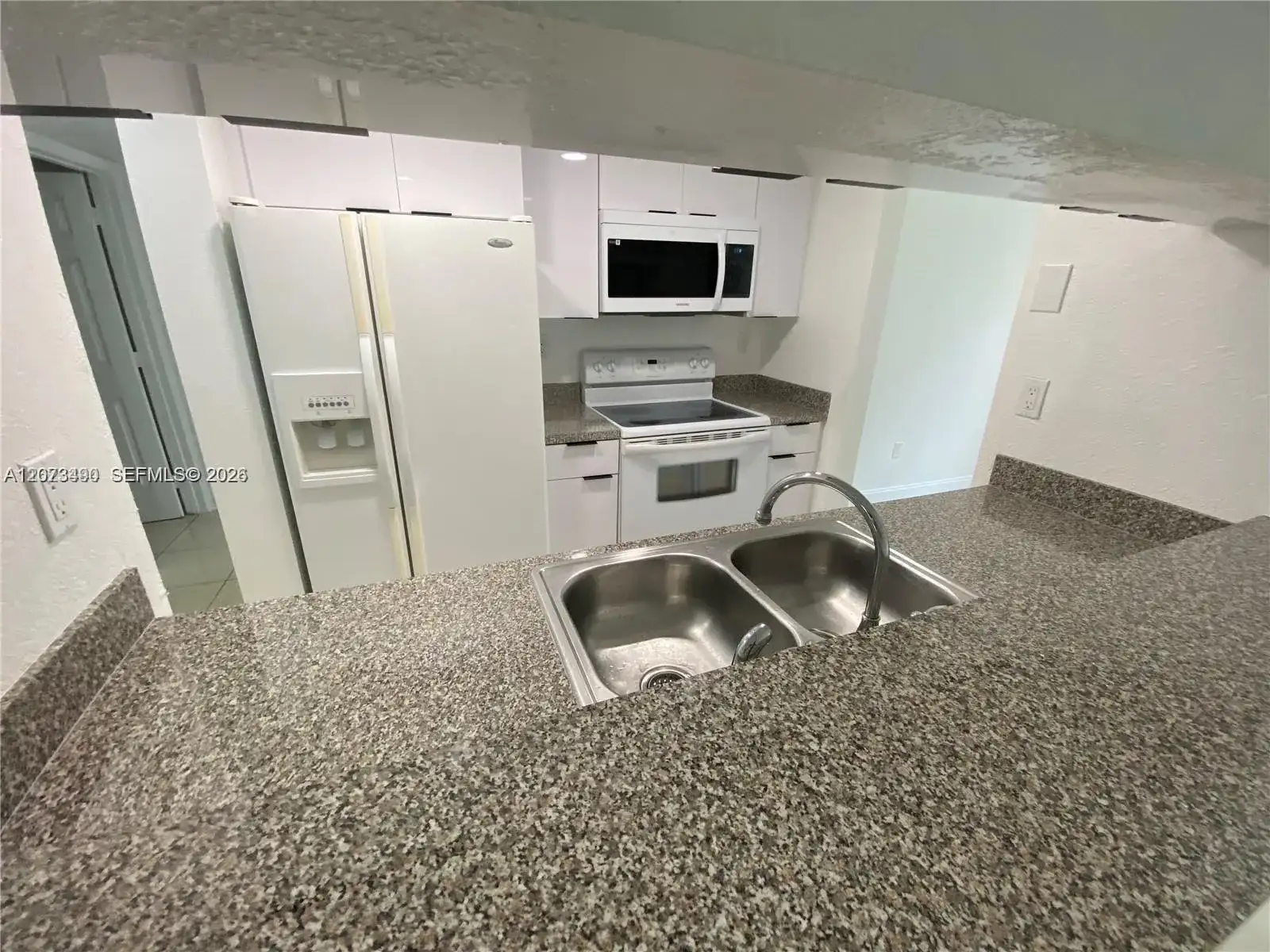 8365 SW 152nd Ave # 416, Miami FL 33193 photo 2