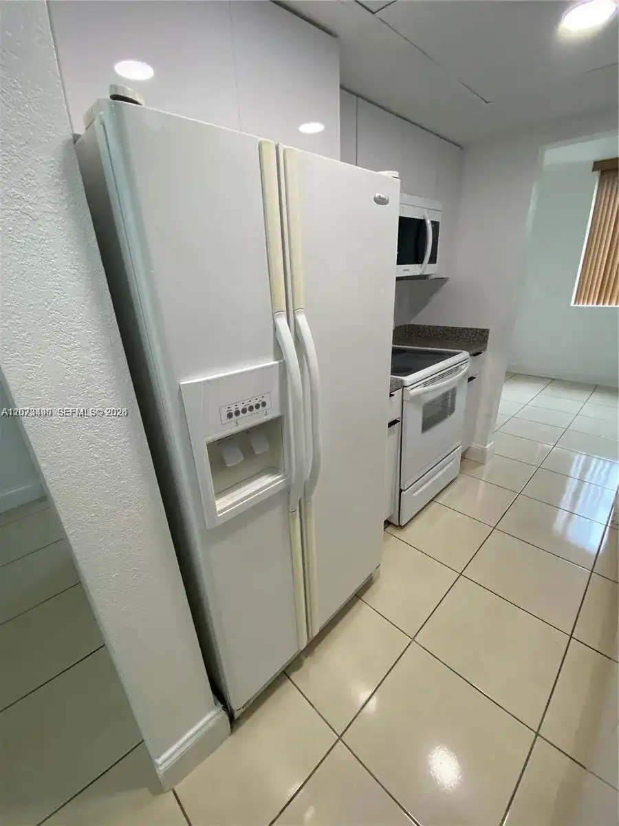 8365 SW 152nd Ave # 416, Miami FL 33193 photo 5