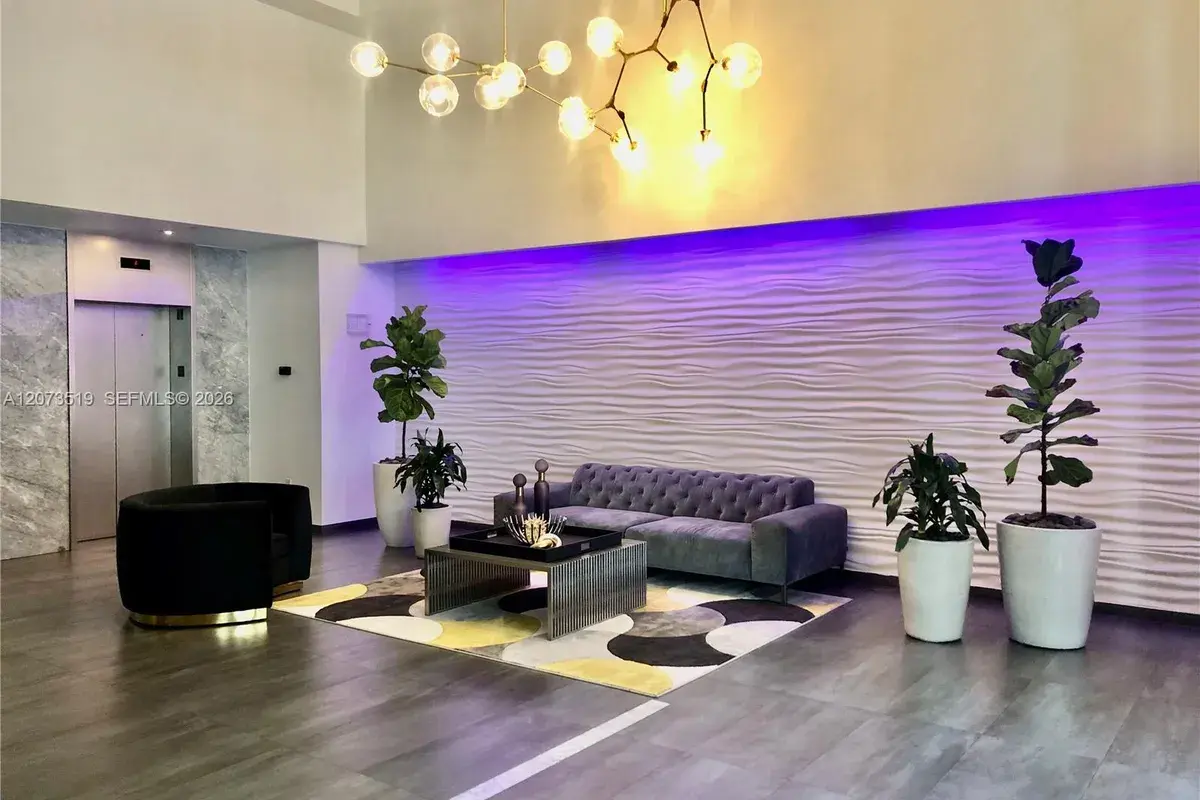10 Aragon Ave # 703, Coral Gables FL 33134