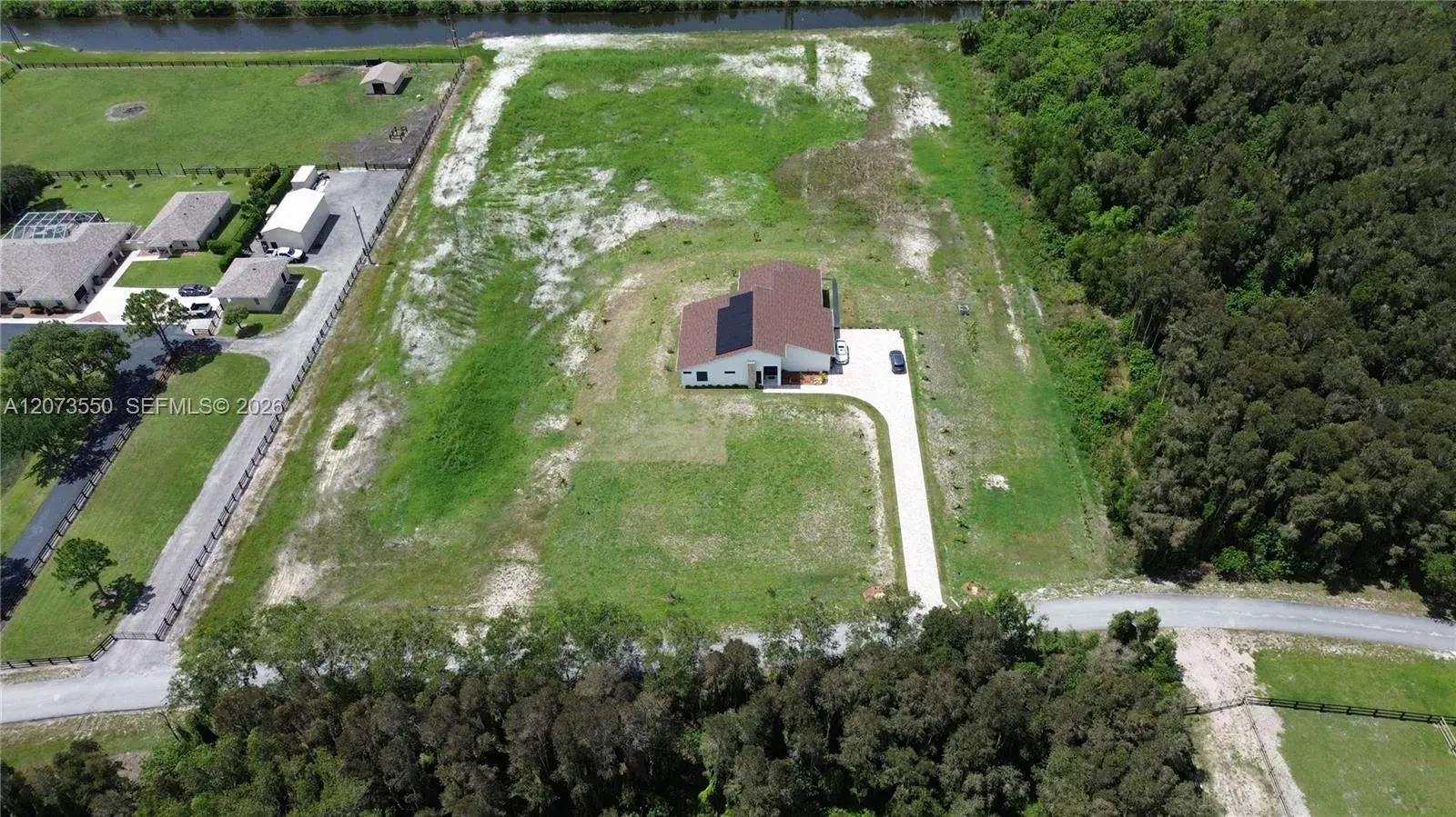19860 Skyhawk Ln, Loxahatchee FL 33470
