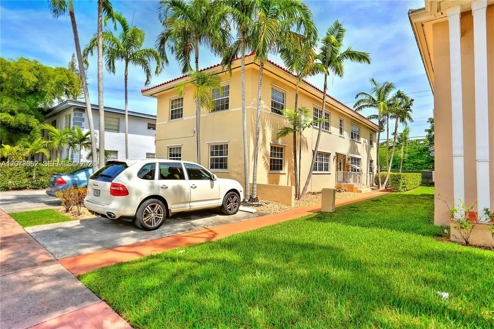 237 Madeira Ave # 2, Coral Gables FL 33134