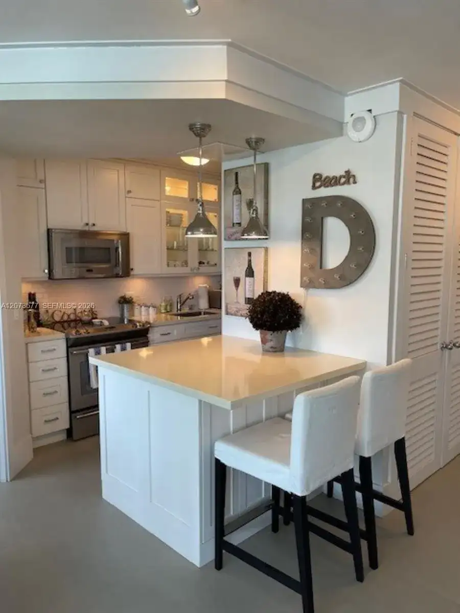 5313 Collins Ave # 404, Miami Beach FL 33140 photo 5