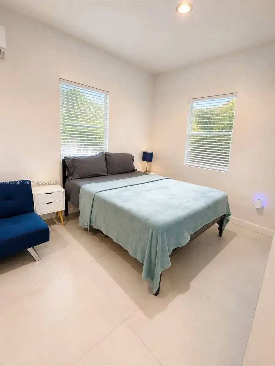 245 NE 33rd St # 107, Miami FL 33137 photo 2