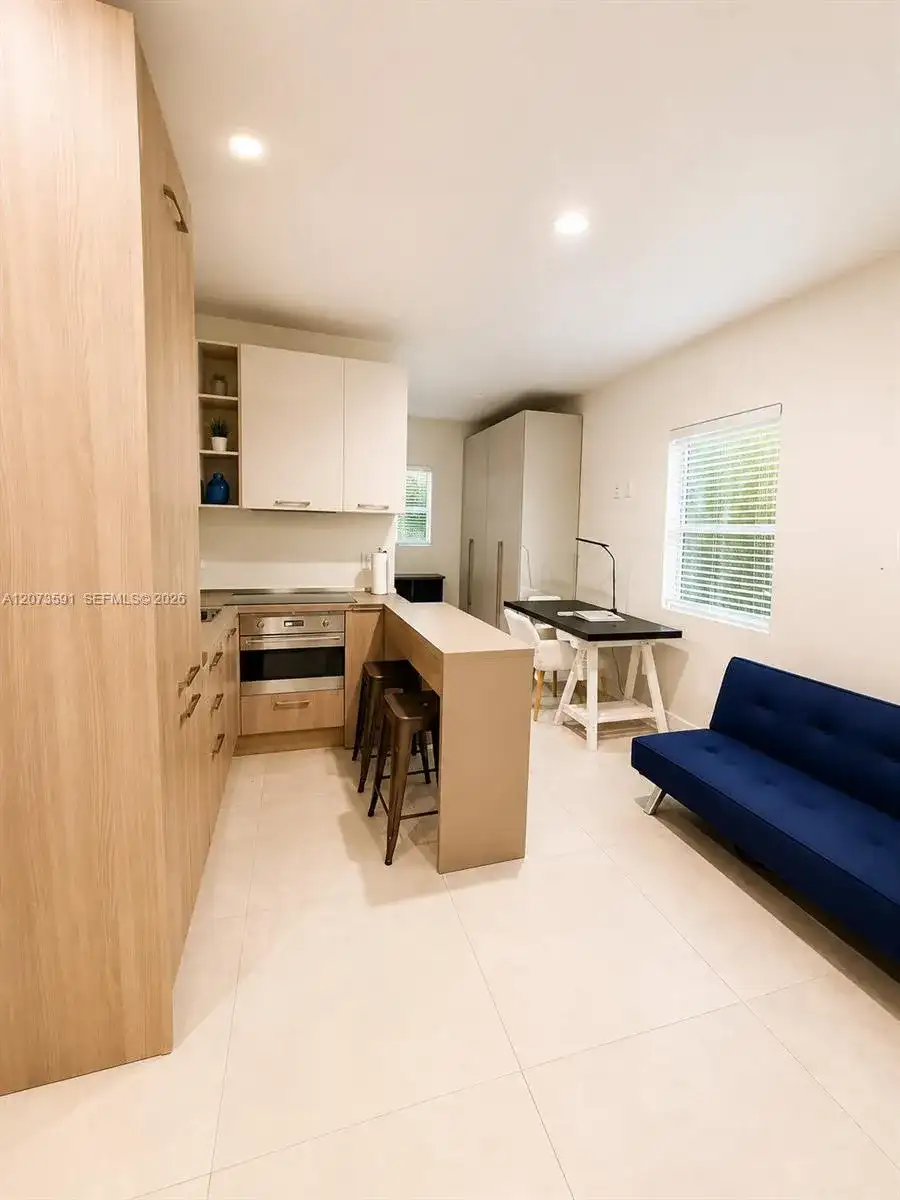 245 NE 33rd St # 107, Miami FL 33137 photo 5