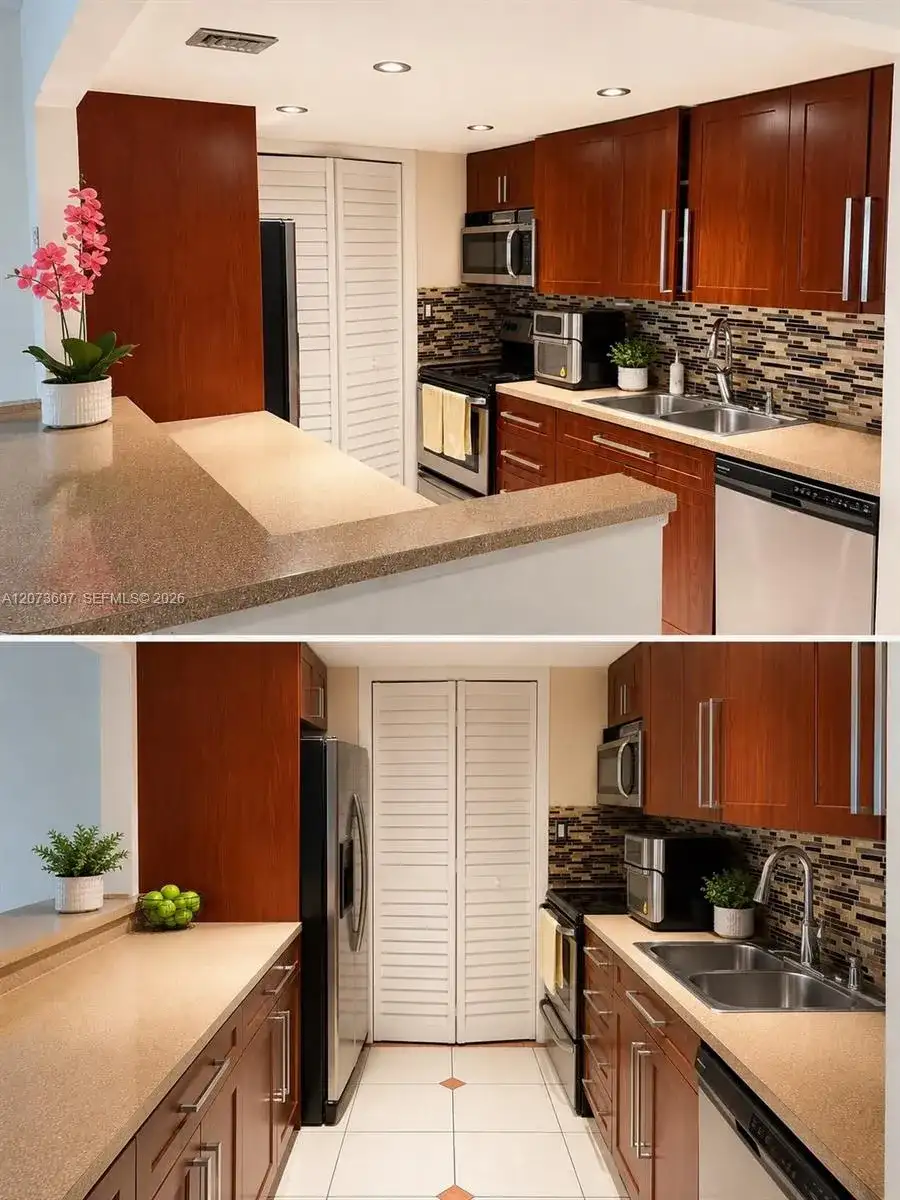 240 Lakeview Dr # 109, Weston FL 33326 photo 5