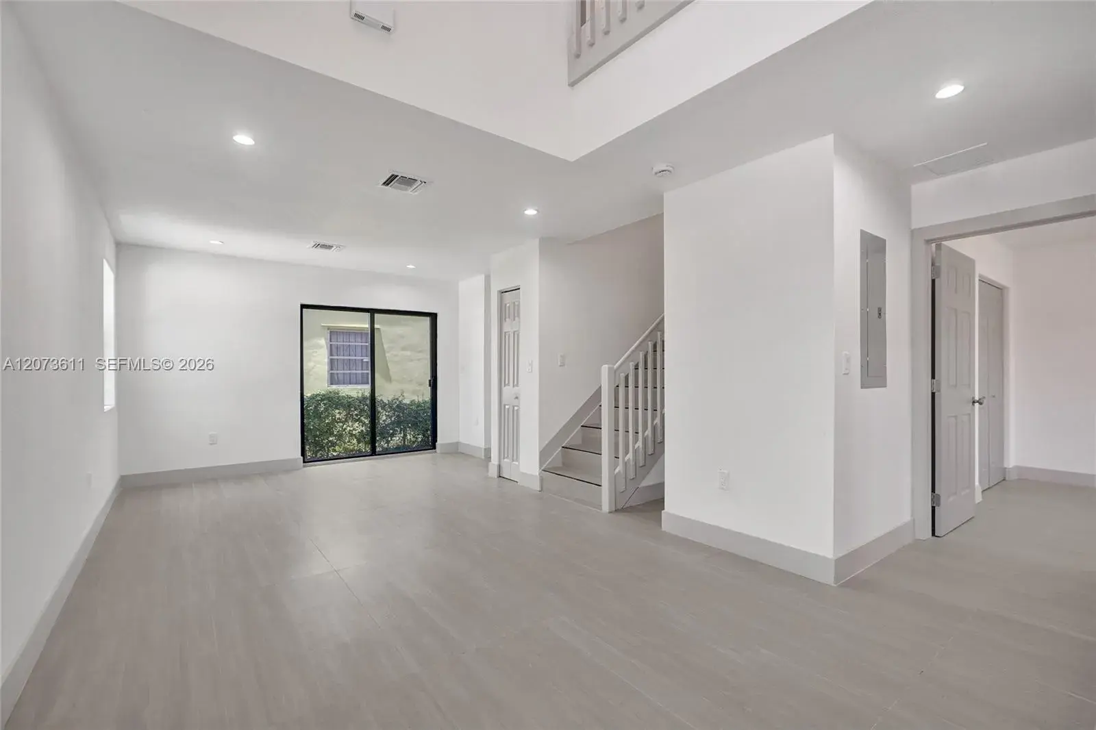 3051-3053 NW 59th St, Miami FL 33142