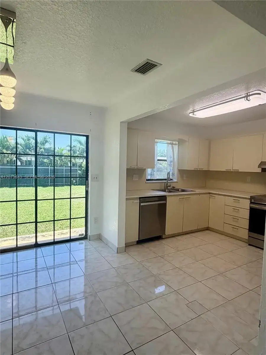 11030 SW 153rd St, Miami FL 33157 photo 2