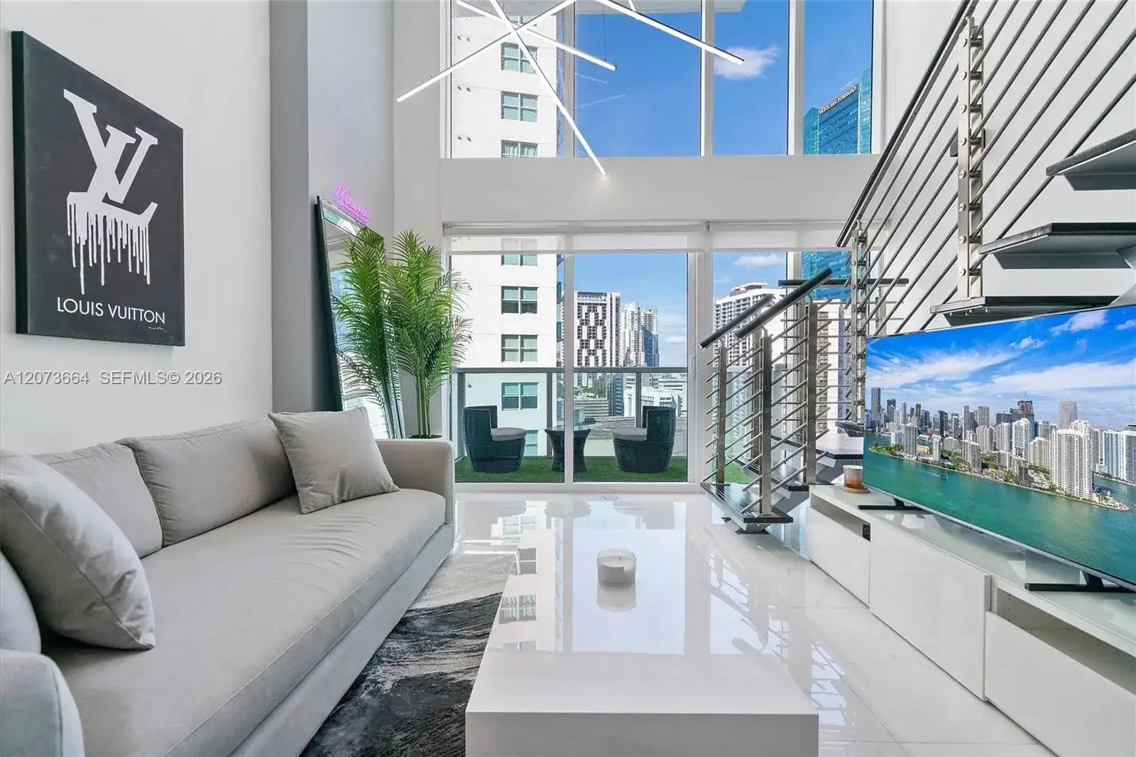 41 SE 5th St # 1111, Miami FL 33131