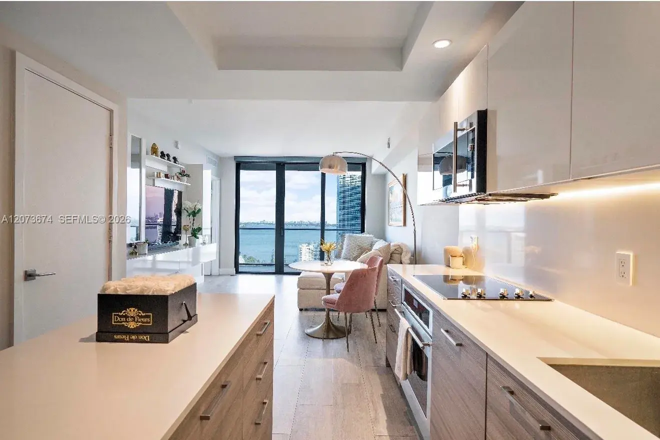 121 NE 34th St # 2506A, Miami FL 33137