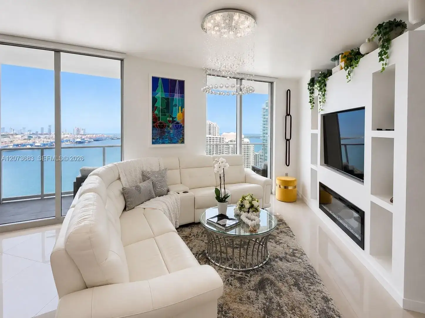 300 S Biscayne Blvd # 2910, Miami FL 33131 photo 5
