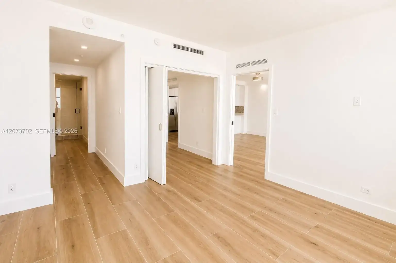 5601 Collins Ave # 1009, Miami Beach FL 33140 photo 3