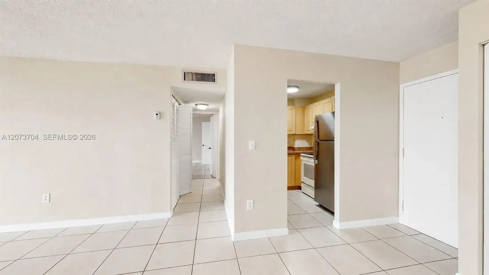 9360 Fontainebleau Blvd # 510, Miami FL 33172 photo 3