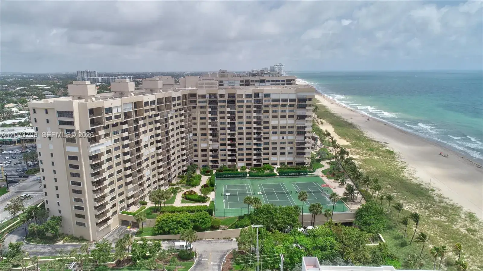 4900 N Ocean Blvd # 912, Lauderdale By The Sea FL 33308