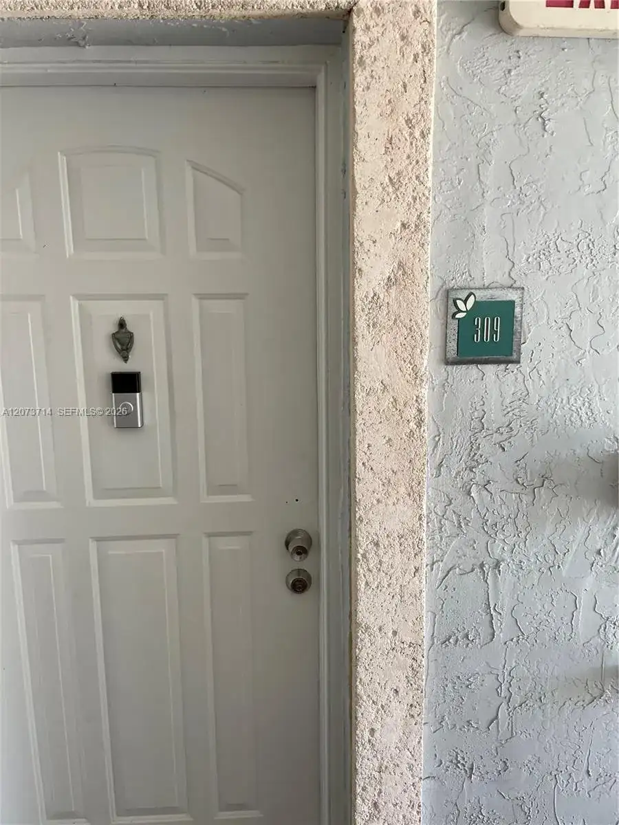 8500 SW 212th St # 309, Cutler Bay FL 33189 photo 2