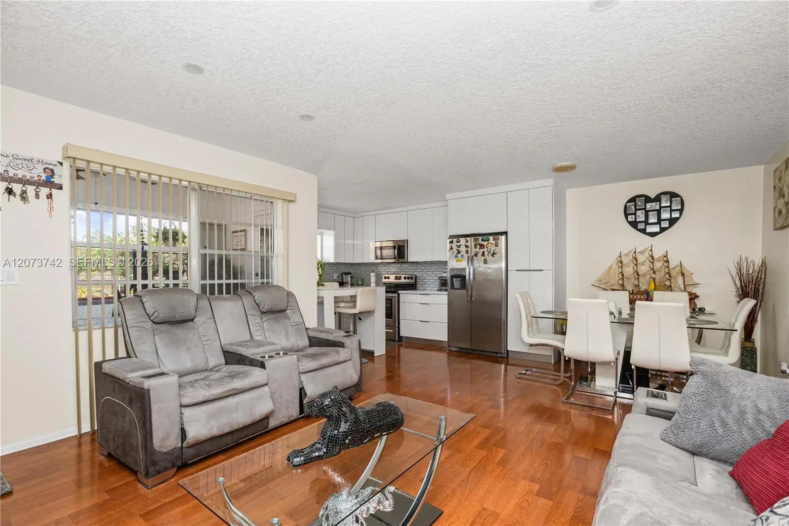 5300 Washington St # E209, Hollywood FL 33021